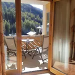 Aparthotel Garni Alpin Live