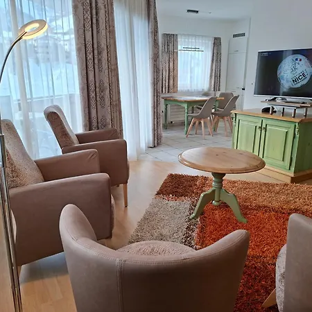 Garni Alpin Live Aparthotel 3*