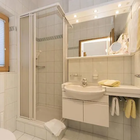 Garni Alpin Live 3* 萨姆瑙恩