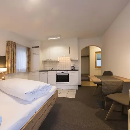 Garni Alpin Live 萨姆瑙恩