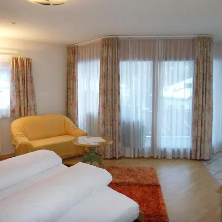 Garni Alpin Live 萨姆瑙恩