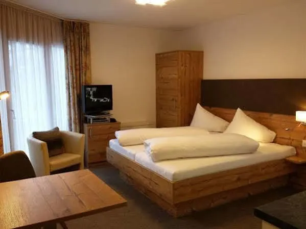 Garni Alpin Live Apart-hotel Samnaun