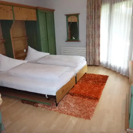 Aparthotel Garni Alpin Live Samnaun